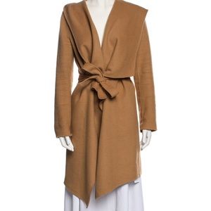 Skis & Kyo Wrap Coat Medium